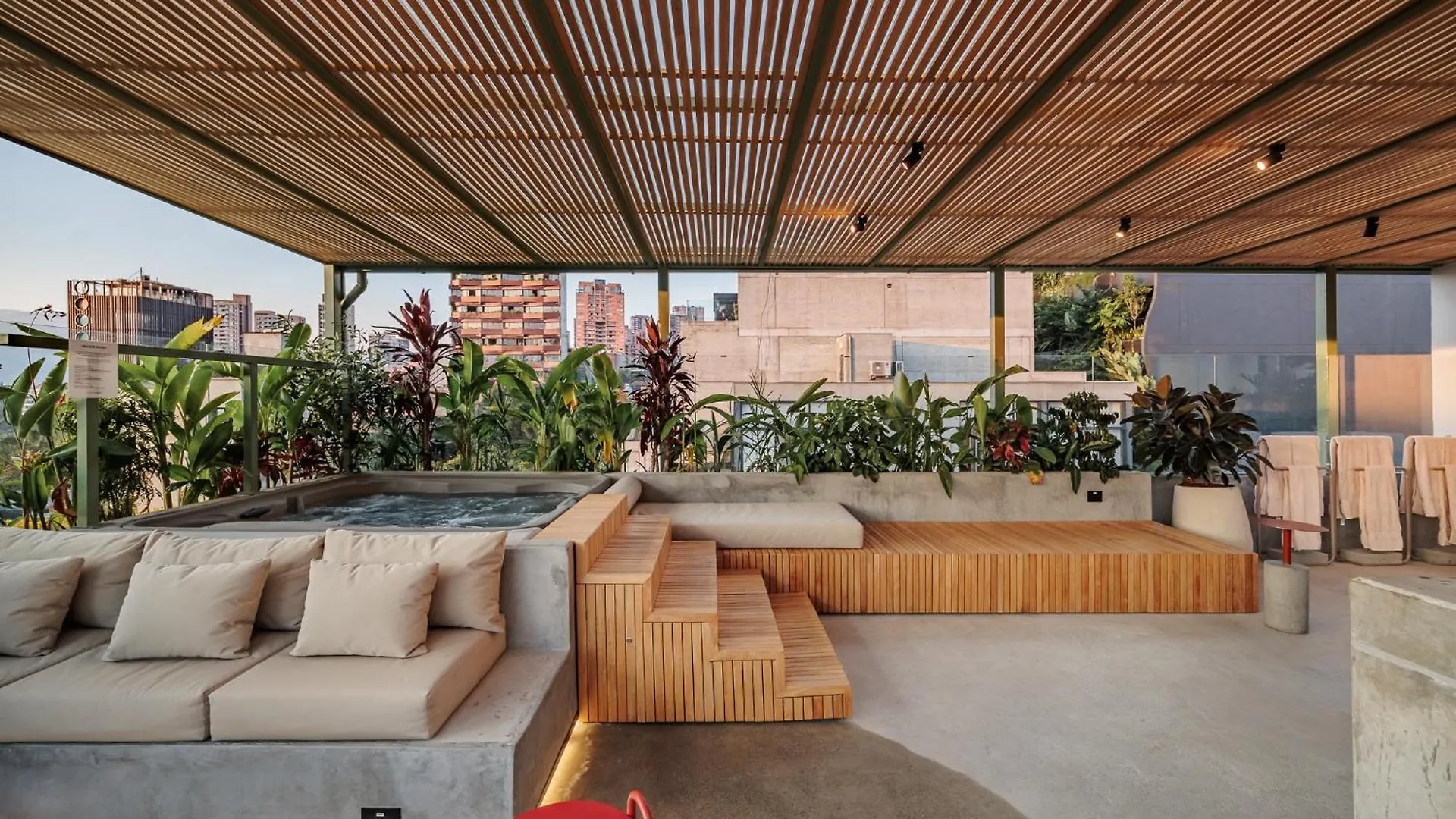 Primavera Building Medellin