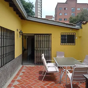 Hostel Yellow House